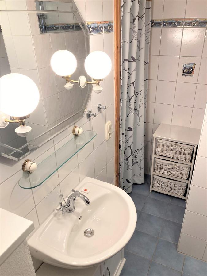 Toepferweg 06 Ferienwohnung Tine Ahrenshoop Bagian luar foto